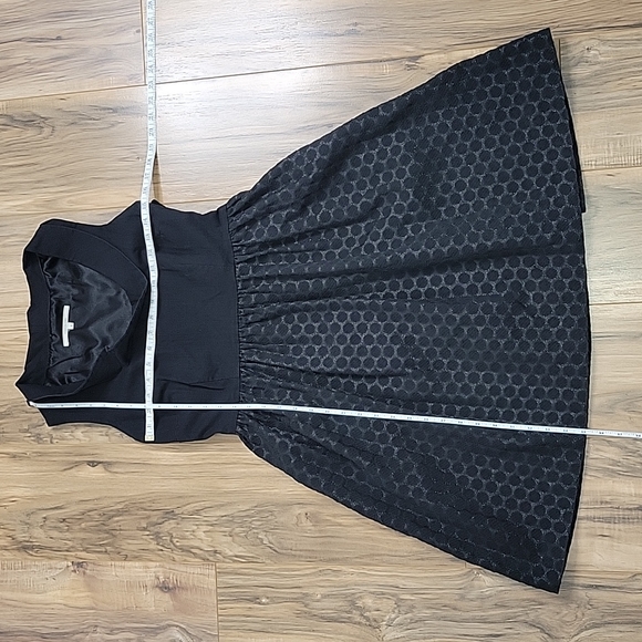 Wendy Katlen Black Metallic Sleeveless Dress - Picture 8 of 14